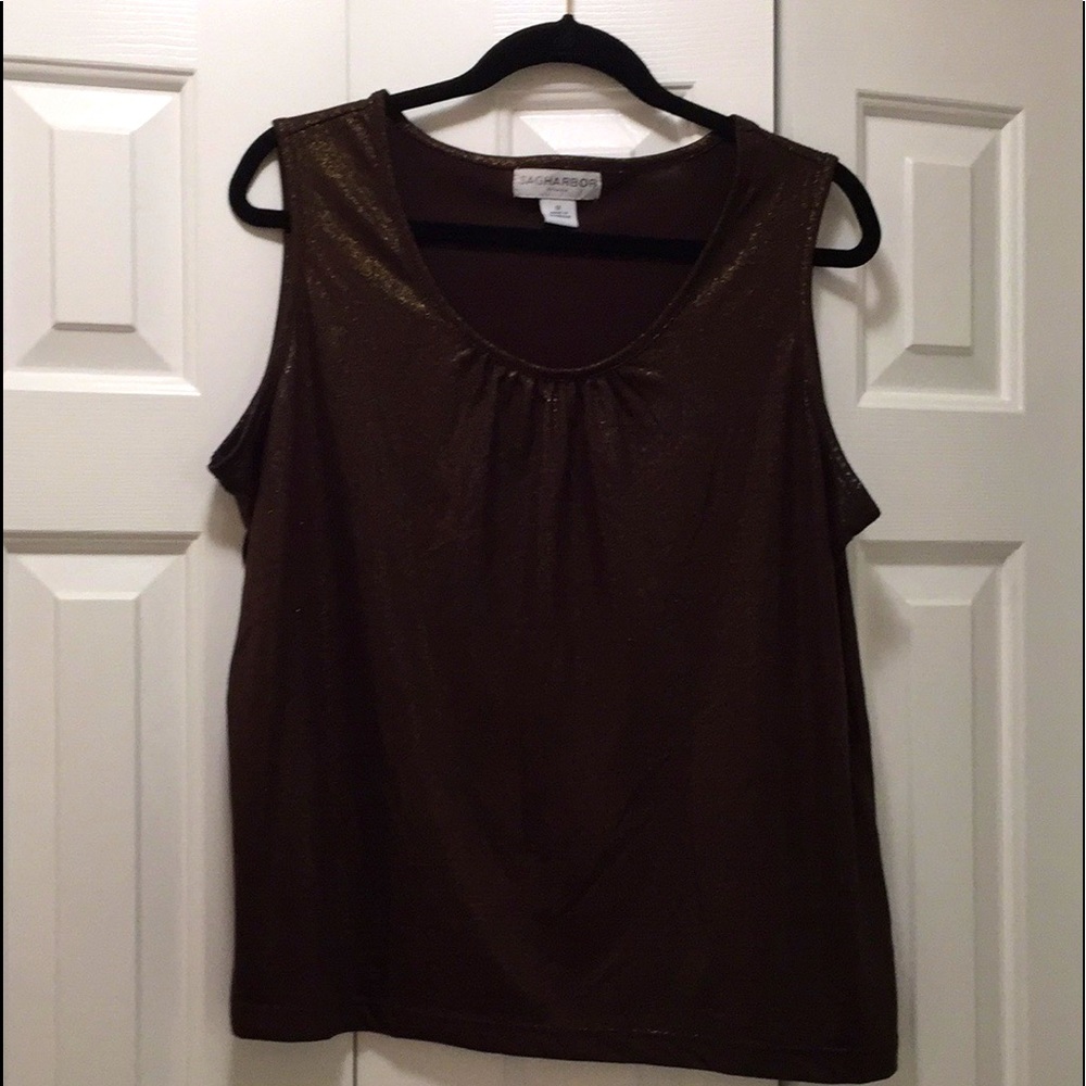 Sag harbor Sleeveless shimmering tank top.